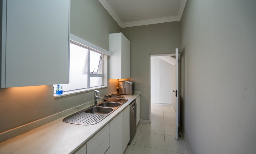 7 Bedroom Property for Sale in Royal Alfred Marina Eastern Cape